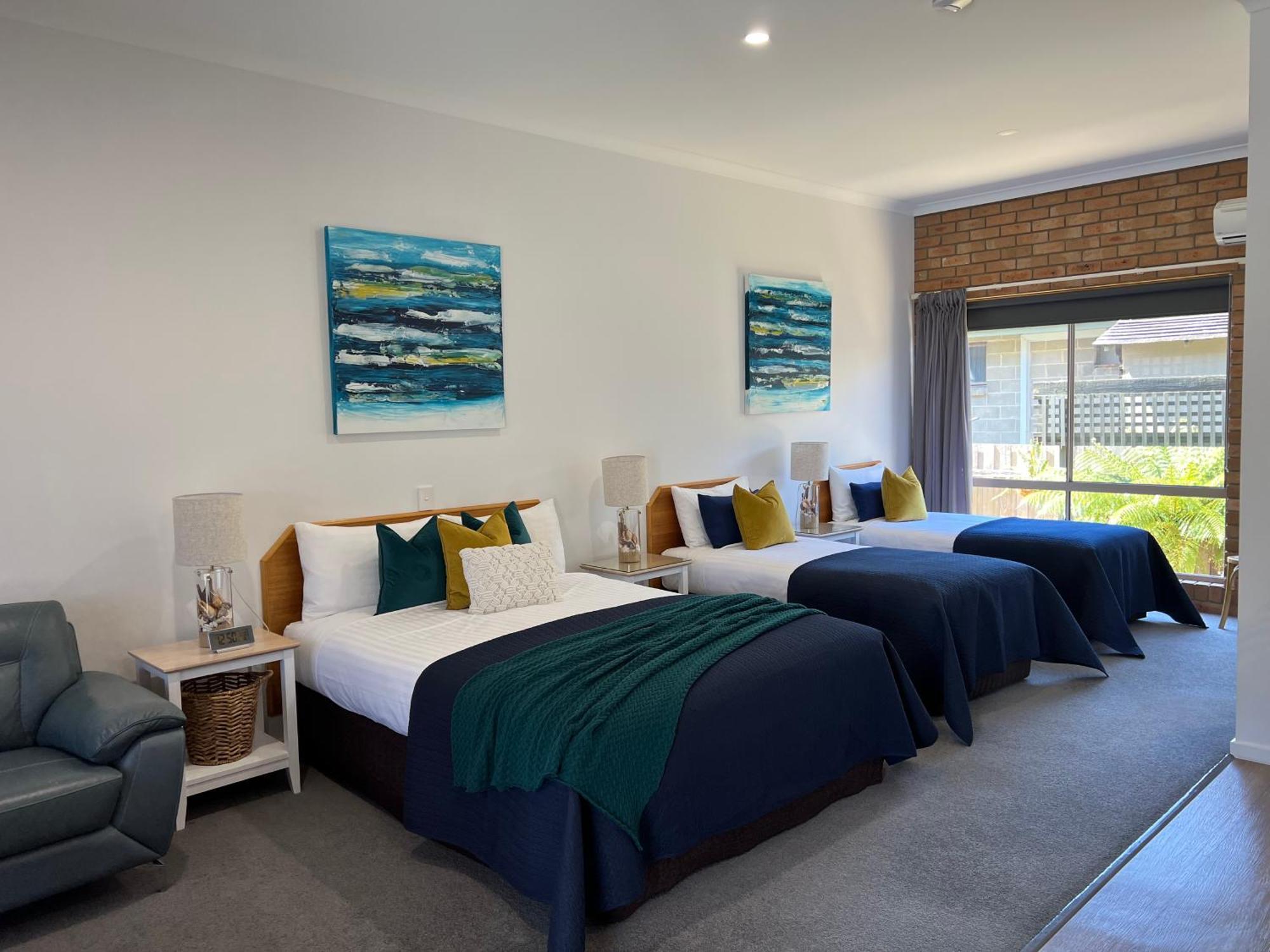 Coastal Waters Motor Inn Lakes Entrance Exteriör bild