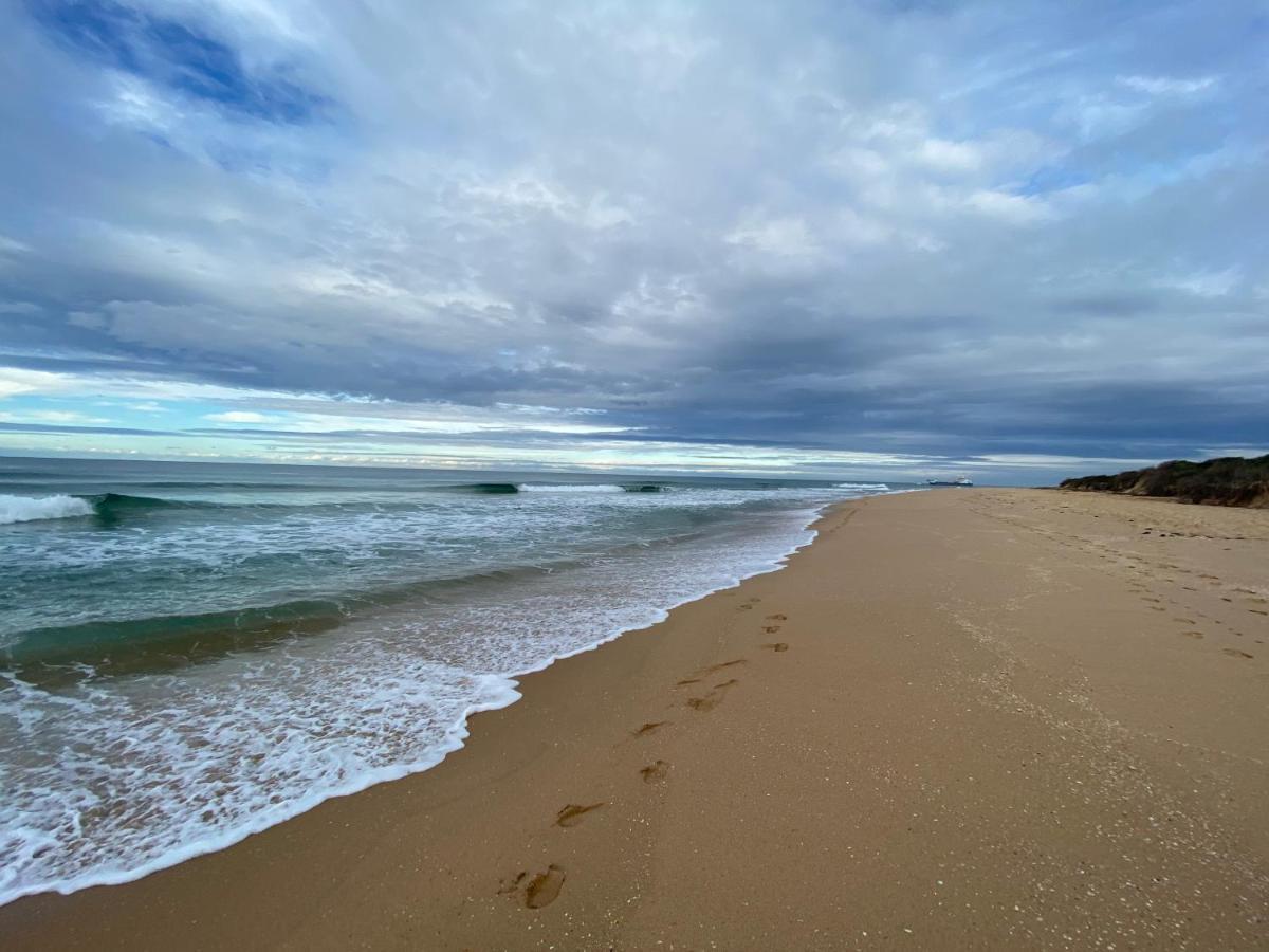 Coastal Waters Motor Inn Lakes Entrance Exteriör bild